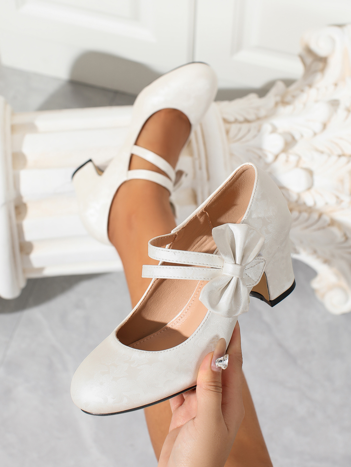 Große Damenschuhe mit Schleife – Women Formal Wear Shoes Bewertung und Preis